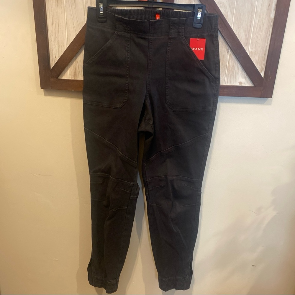 SPANX  Charcoal twirl cargo pant